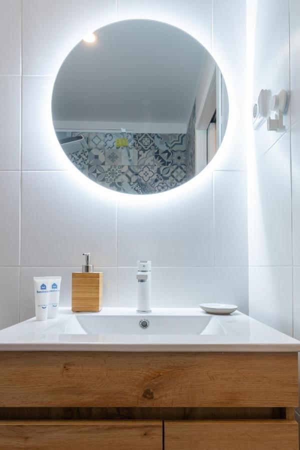 Host Wise - Fantastic Contemporary Flat W Balcony Apartment Porto Exterior photo