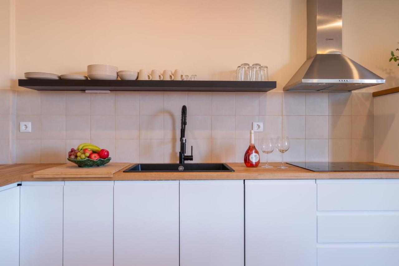 Host Wise - Fantastic Contemporary Flat W Balcony Apartment Porto Exterior photo
